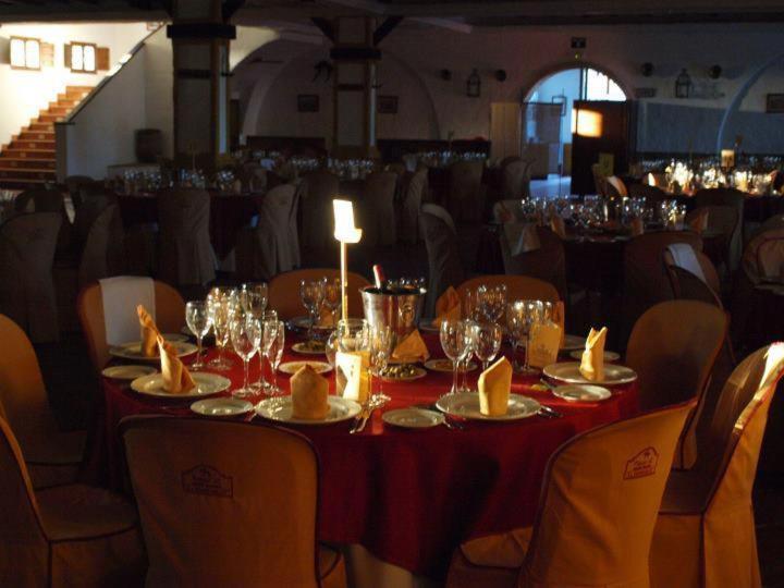 Posada De Jose Mª El Tempranillo Alameda Esterno foto